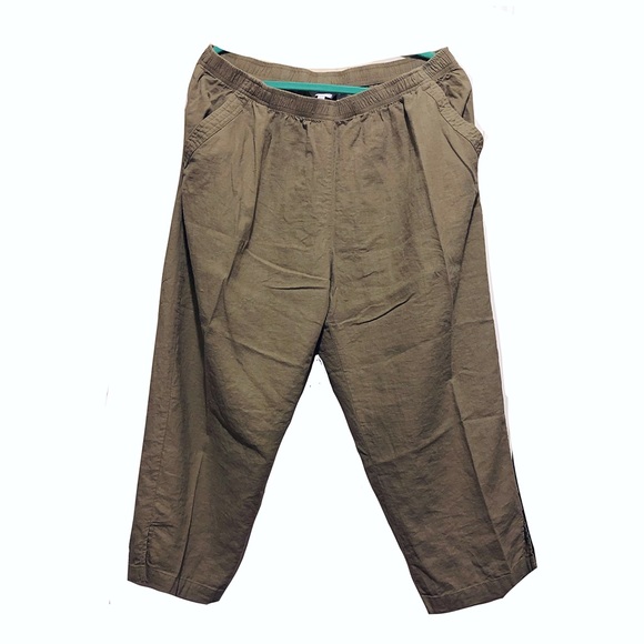 DONATED Pants-Linen Blend, Cropped with side slits - Picture 8 of 8